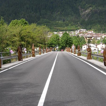Zoncolan Apartments Сутріо Екстер'єр фото